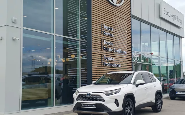 Toyota RAV4 2.5 VVT-iE 2022