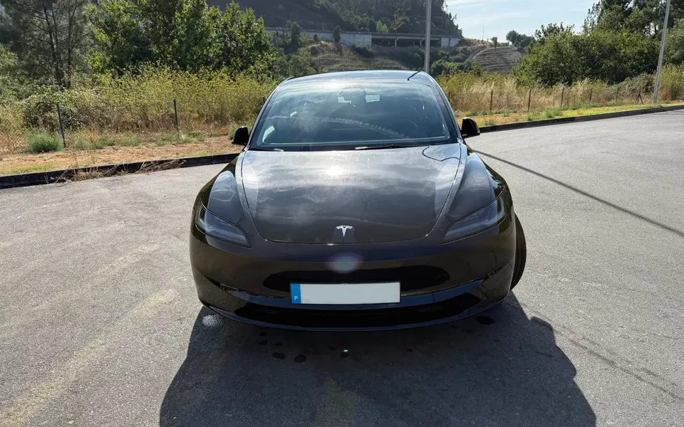 Tesla Model 3 RWD RWD