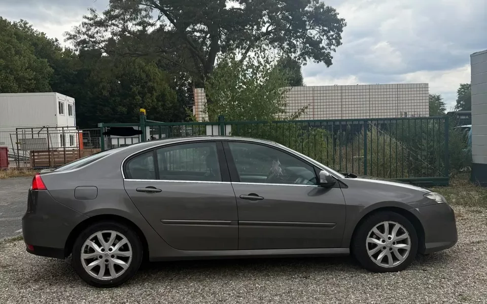 Renault Laguna 2.0 dCi Confort