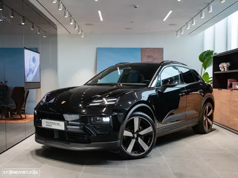 Porsche Macan Electric 4
