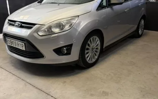FORD C-Max Grand C-Max 1.0 Ecob. Auto-S&S Titanium 125 - 9950€ en Zaragoza