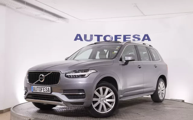 Volvo Xc 90 2.0 D5 AWD MOMENTUM AUTO 225CV 7 PLAZAS 5P # IVA DEDUCIBLE, CUERO, TECHO ELEC PANORAMICO