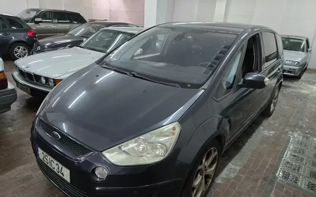 Ford S-Max 1.8 TDCi Titanium 7L