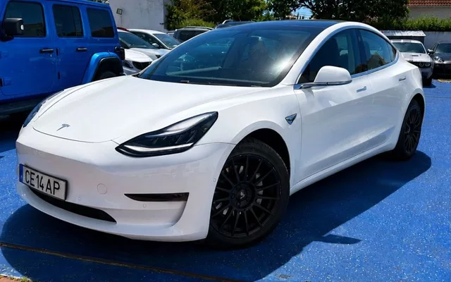 Tesla Model 3 Performance Dual Motor AWD