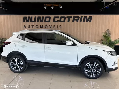 Nissan Qashqai 1.5 dCi N-Connecta J18