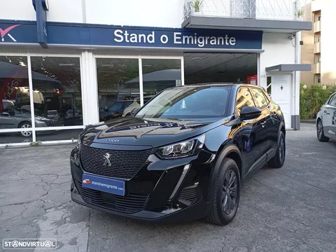 Peugeot 2008 PureTech 130 EAT8 Active Pack