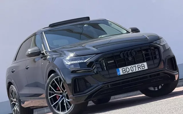 Audi Q8 60 TFSIe quattro S line Tiptronic