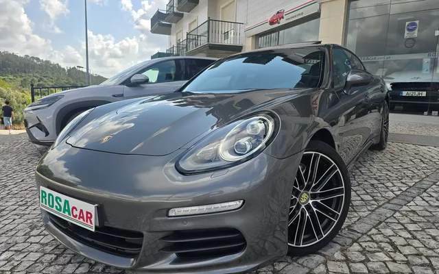 Porsche Panamera S Hybrid