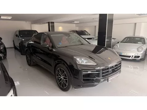 PORSCHE Cayenne Cayenne Coupé E-Hybrid Aut.