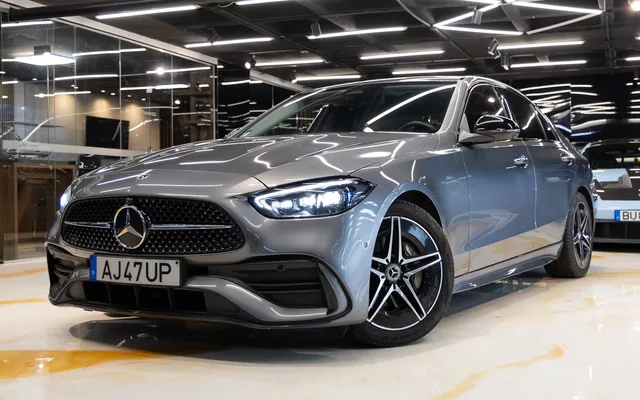 Mercedes-Benz C 300 d AMG Line