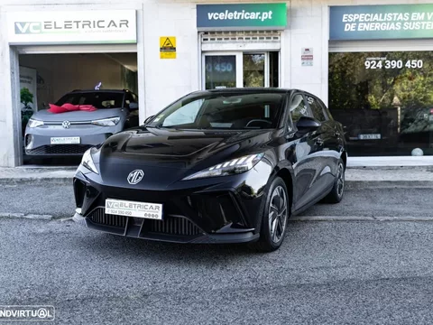 MG MG4 64 kWh Luxury