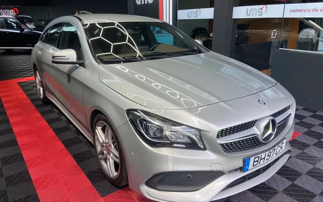 Mercedes-Benz CLA 180 d Shooting Brake AMG Line