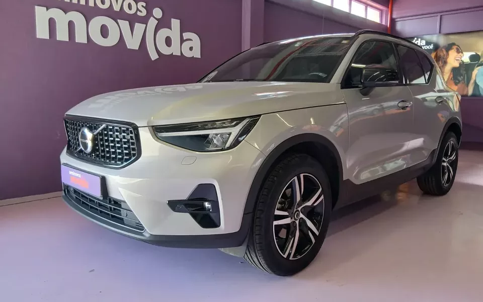 Volvo XC 40 1.5 T2 Plus Dark Auto