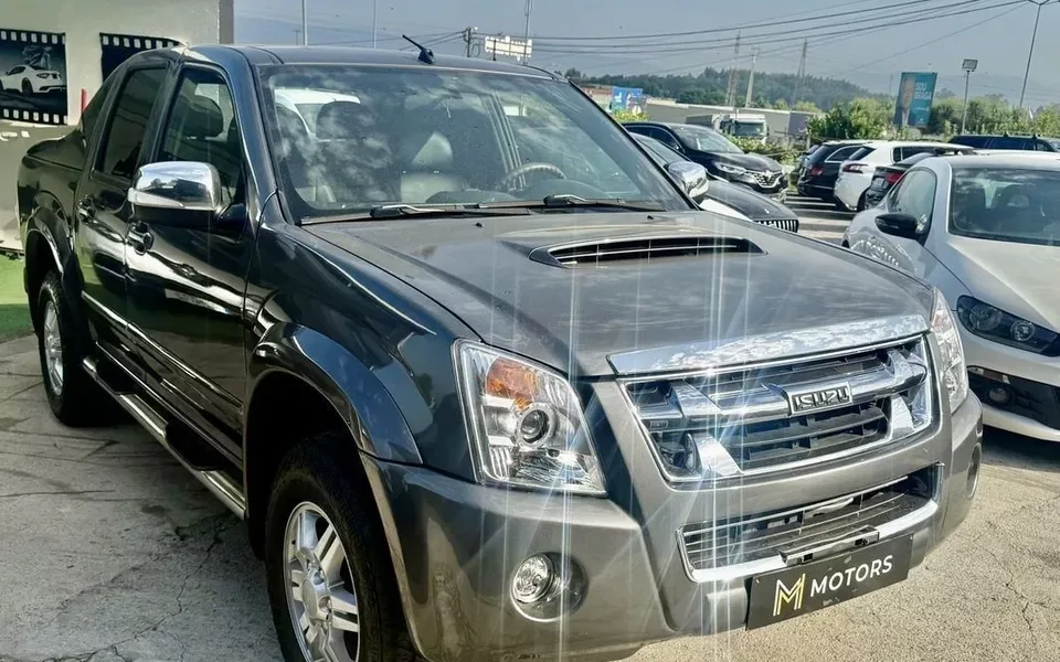 Isuzu D-Max 3.0 DTi CD 4WD LS Izutronic