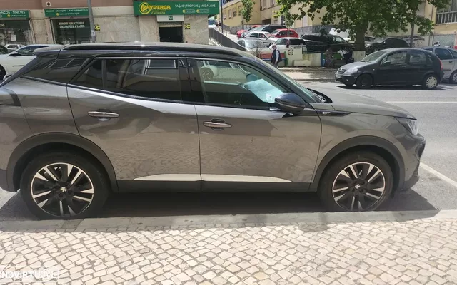Peugeot 2008 1.5 BlueHDi GT Pack EAT8