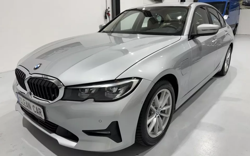 BMW Serie 3 330e