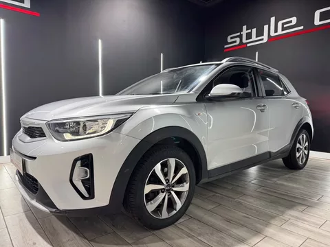 KIA Stonic 1.0 TGDi 74kW 100CV MHEV iMT Concept