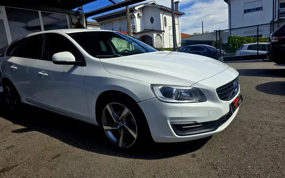Volvo V60 2.0 D3