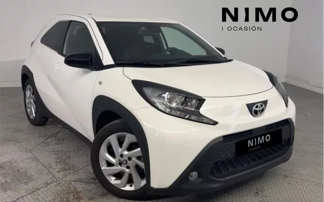 TOYOTA Aygo X Cross AYGO X CROSS 1.0 VVT-I 72CV Play