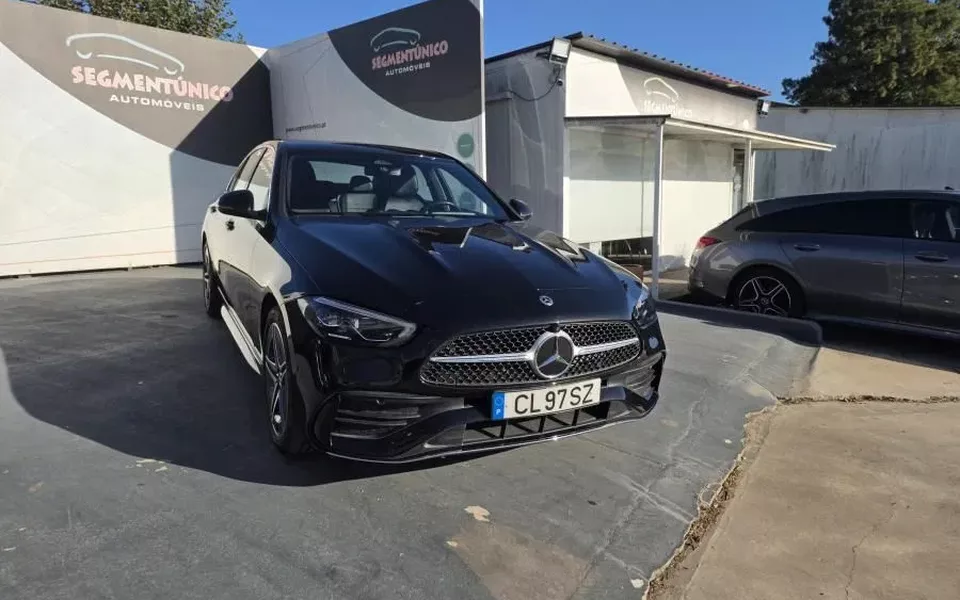 Mercedes-Benz C 300 e AMG Line