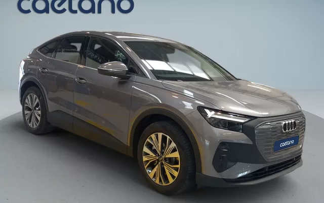 Audi Q4 Sportback e-tron 40 63 kWh SE Business