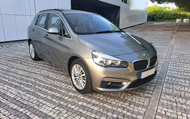 BMW 216 Active Tourer d Luxury Line