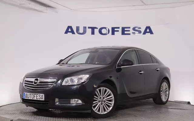 Opel Insignia INSIGNIA 2.0 CDTI COSMO 163CV 5P # CUERO,NAVI,PARKTRONIC,
