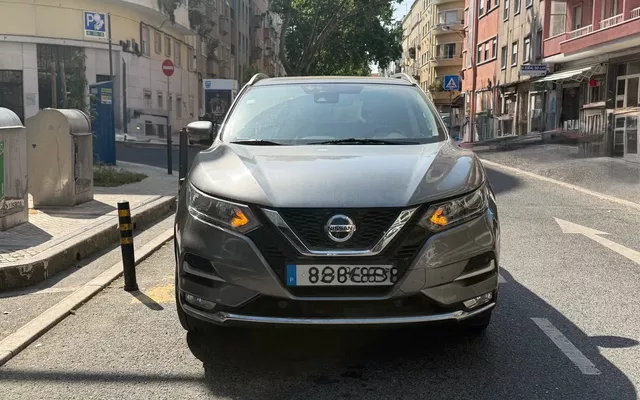 Nissan Qashqai 1.3 DIG-T N-Connecta DCT