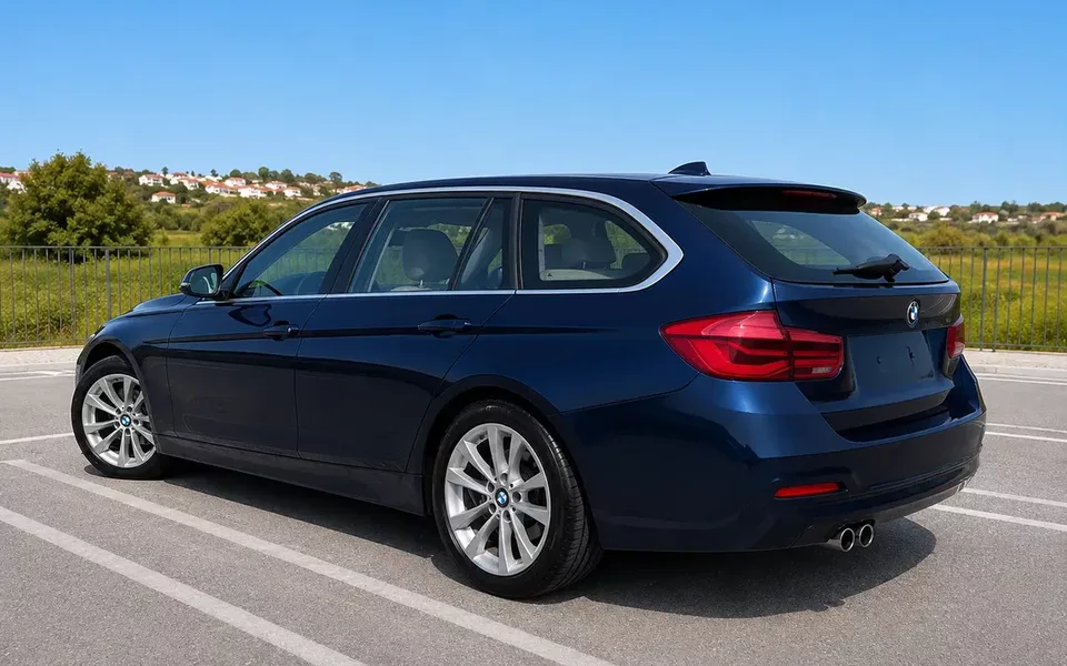 BMW 320 d Auto Line Luxury