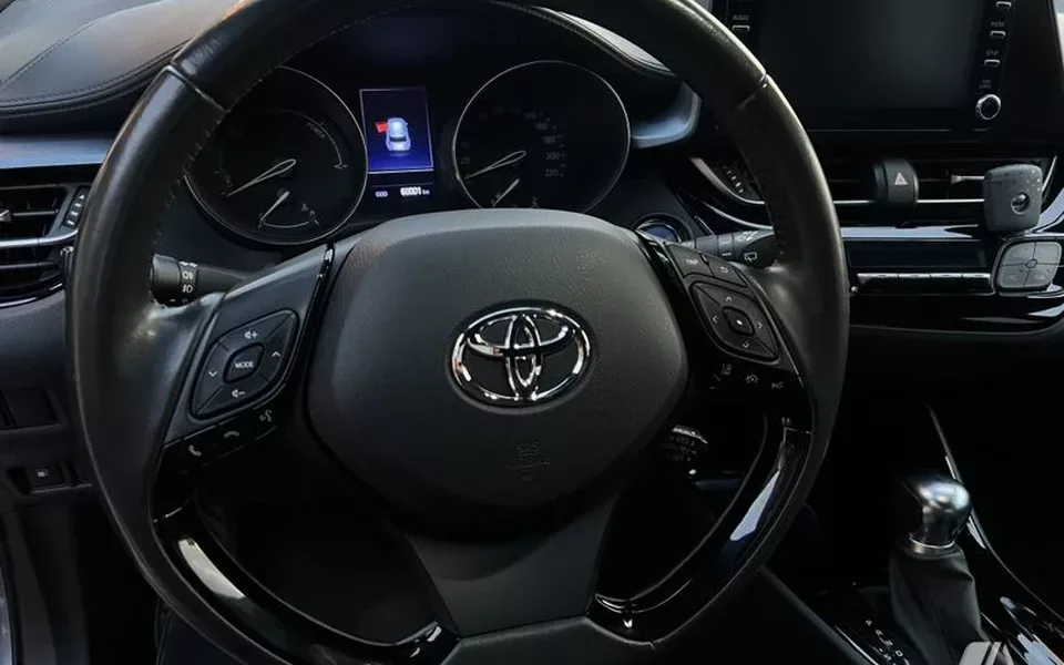 TOYOTA C-HR C-HR 180H Dynamic
