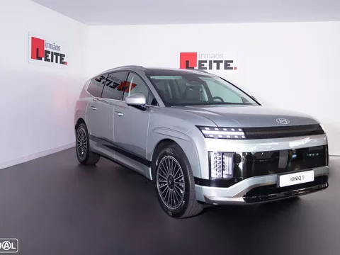 Hyundai Ioniq 9 110.3 kWh Calligraphy