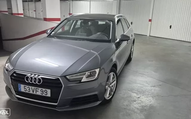 Audi A4 Avant 2.0 TDI Design S tronic