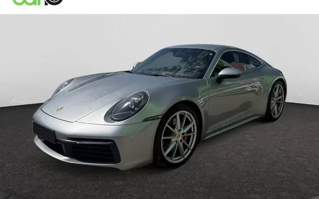 PORSCHE 911 Carrera 4S