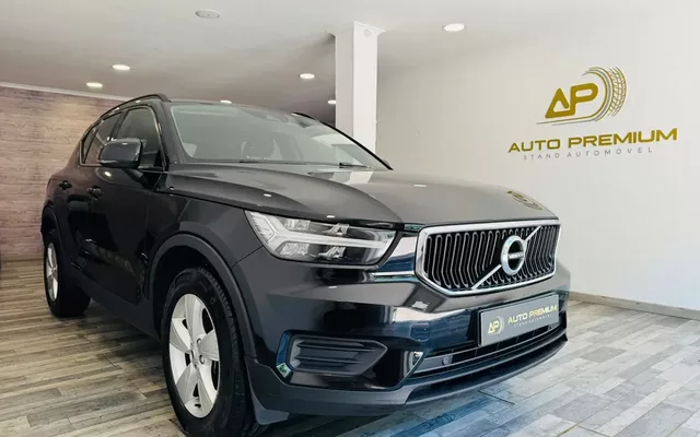 Volvo XC 40 1.5 T2 Momentum Plus