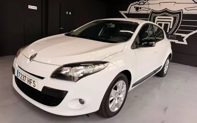 RENAULT Mégane Emotion