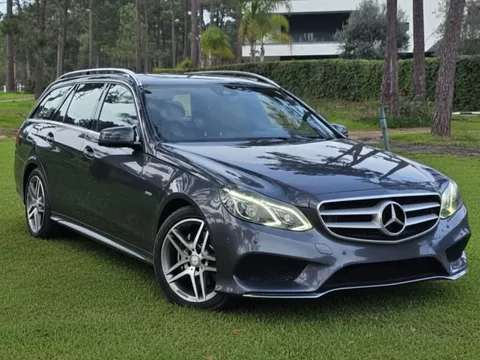 Mercedes-Benz E 250 BlueTEC Avantgarde Auto.