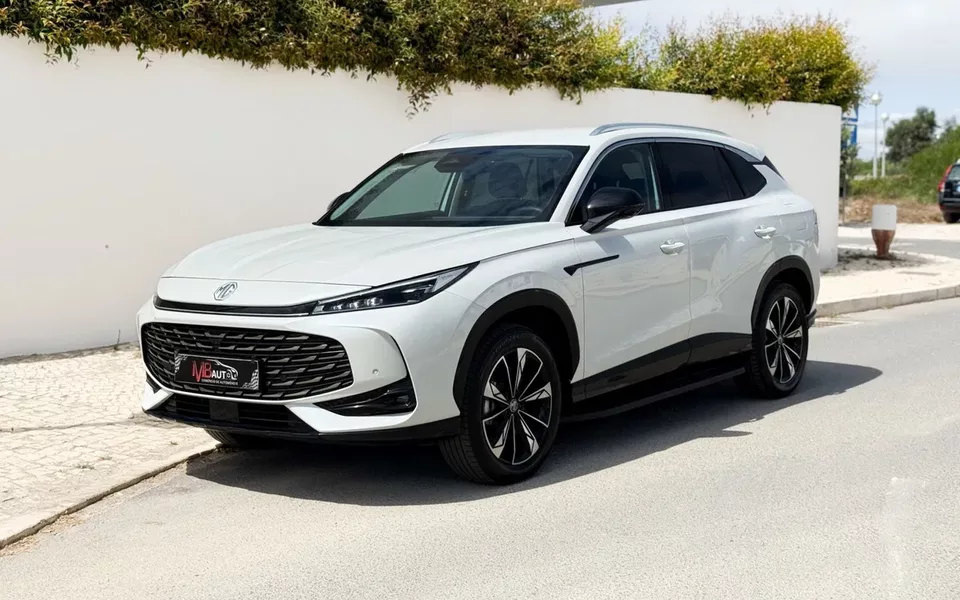 MG EHS 1.5 T-GDI Plug-in Hybrid Luxury