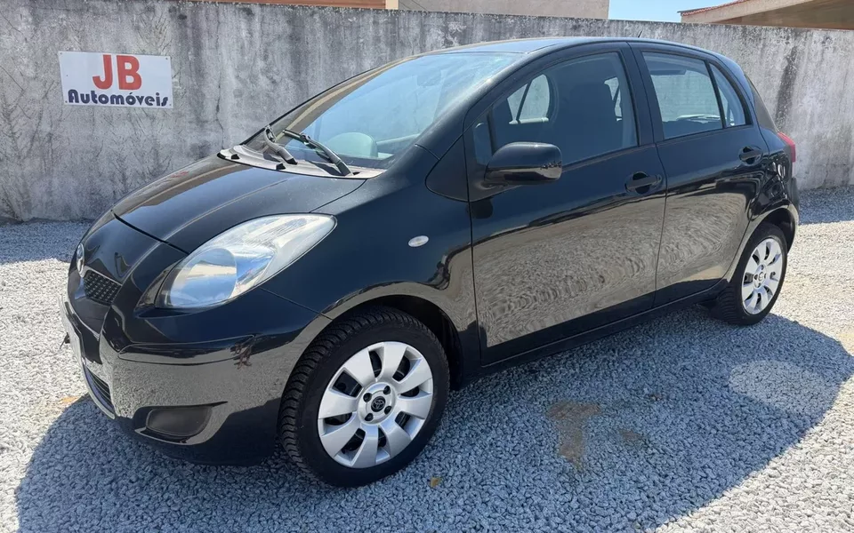 Toyota Yaris 1.0 VVT-i AC