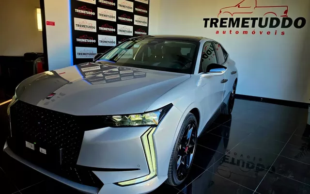 DS DS4 E-TENSE 225 PERFORMANCE LINE