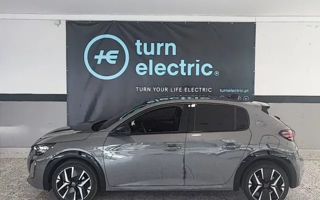 Peugeot e-208 50 kWh GT