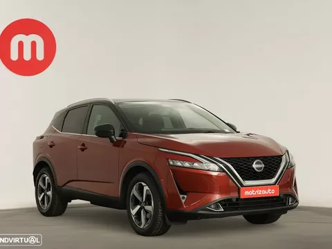 Nissan Qashqai 1.3 DIG-T N-Connecta LED Xtronic