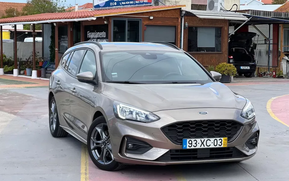 Ford Focus SW 1.5 TDCi EcoBlue ST-Line
