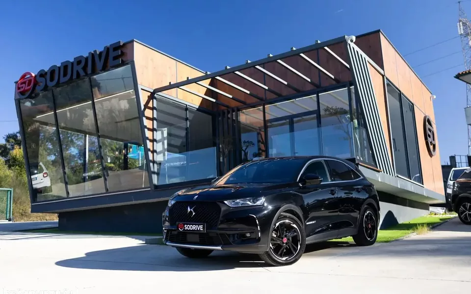 DS DS7 Crossback E-Tense Performance Line+ EAT8