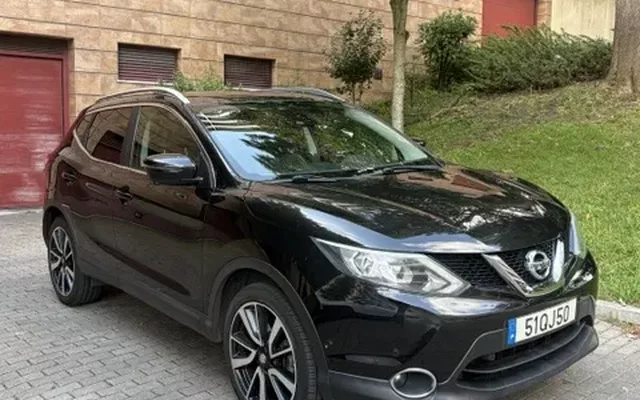 Nissan Qashqai 1.5 dCi Tekna Premium Pele