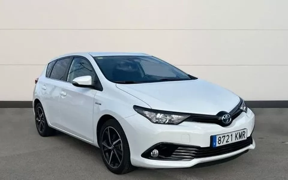 TOYOTA Auris 1.8 VVT-I HYBRID FEEL! EDITION 136 5P