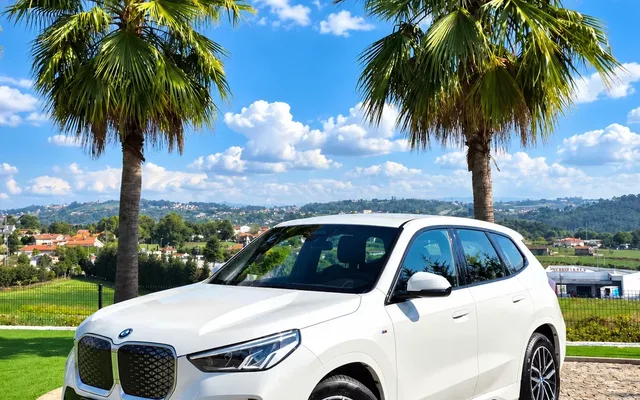 BMW iX1 xDrive30 M Sport Pack