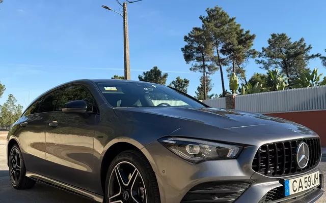 Mercedes-Benz CLA 250 e 8G-DCT AMG Line Advanced Plus