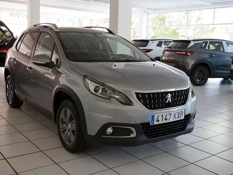 PEUGEOT 2008 2008 1.5 BlueHDI S&S Signature 100