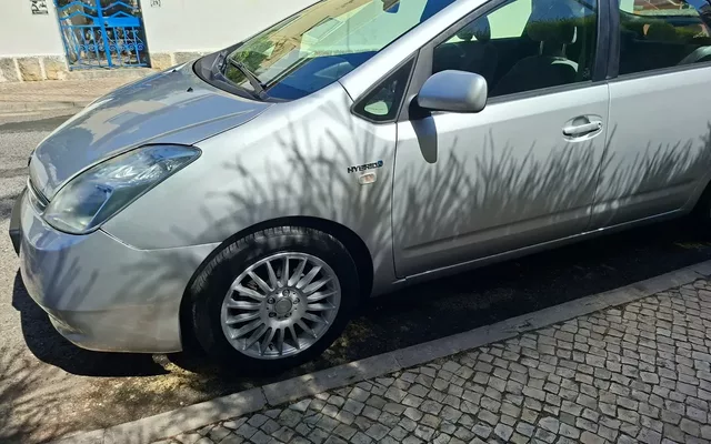 Toyota Prius 1.5 VVT-i HSD Sol