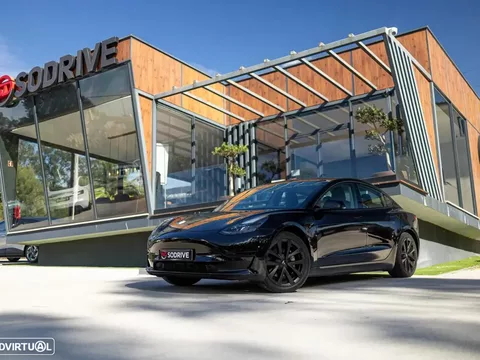 Tesla Model 3 Standard RWD